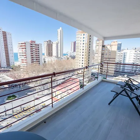 Apartamento Con Terraza A 1 Minuto De La Playa Benidorm Exterior photo
